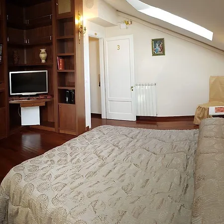 Bed & Breakfast Real Borbone 4*