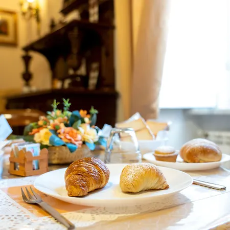 Real Borbone Bed & Breakfast 4*