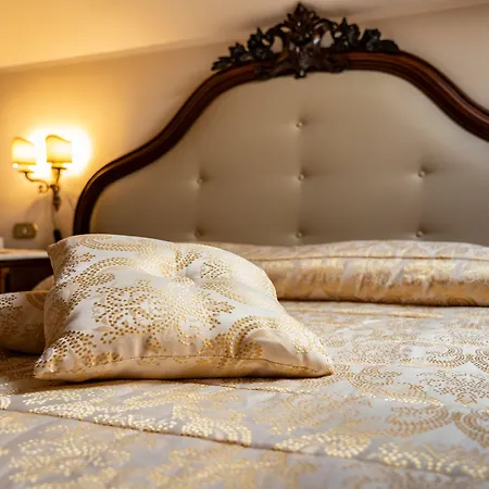 Real Borbone 住宿加早餐酒店