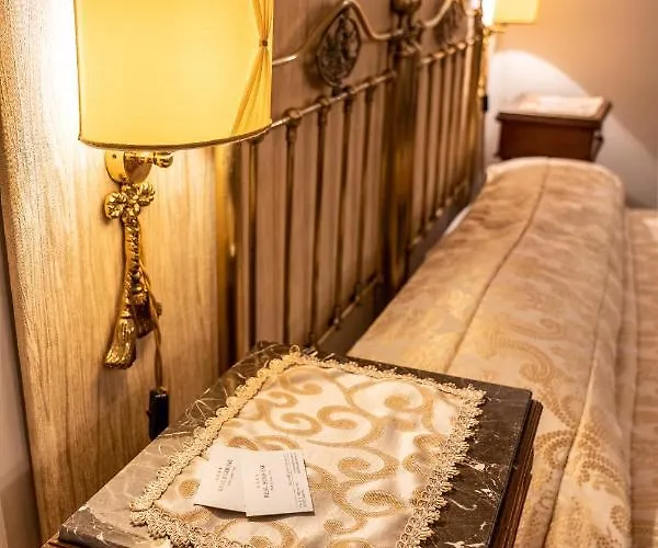 Real Borbone فندق مبيت وإفطار 4*